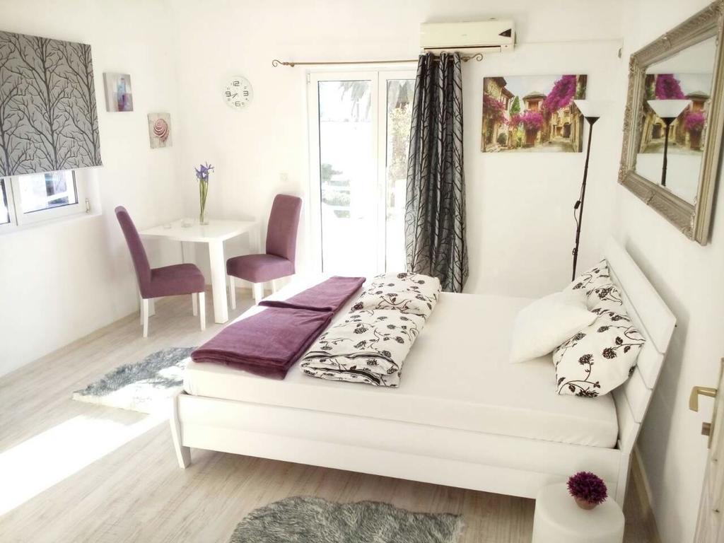Apartments Jadran Herceg Novi Esterno foto